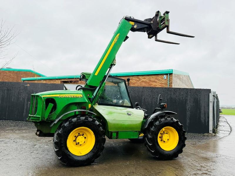 JOHN DEERE 3215 TURBO TELEHANDLER*AG SPEC*C/W PALLET TINES*VIDEO*