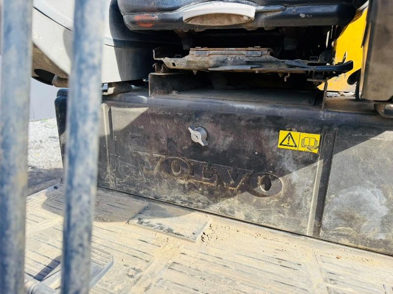 VOLVO EC15B RUBBER TRACKED MINI EXCAVATOR*C/W BUCKET*VIDEO*