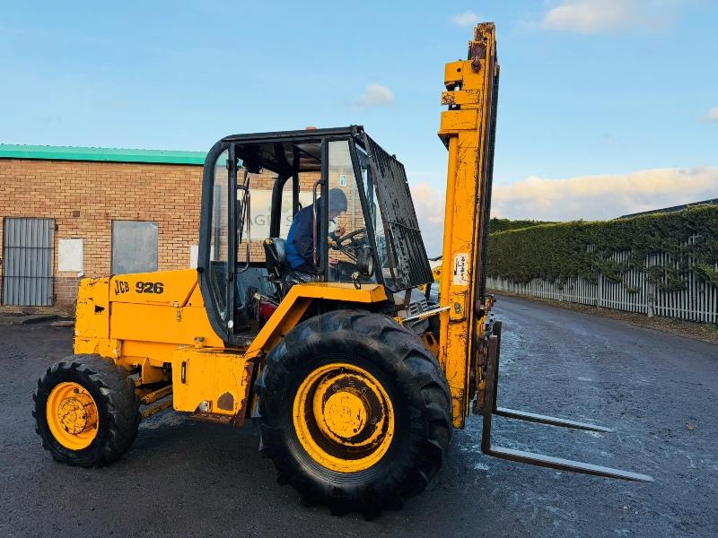JCB 926 ROUGH TERRAIN 4WD FORKLIFT*C/W PALLET TINES*VIDEO*