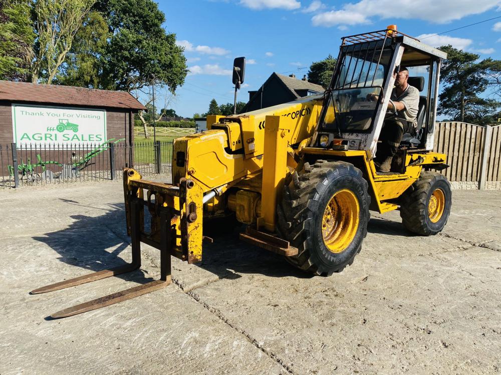 JCB 5304 4WD TELEHANDLER C/W FRONT SUPPORT LEGS & DOUBLE PUSH OUT BOOM