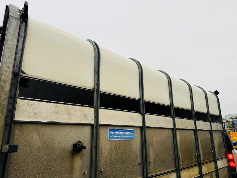 IFOR WILLIAMS CATTLEBOX TRAILER*C/W PARTITION*VIDEO*