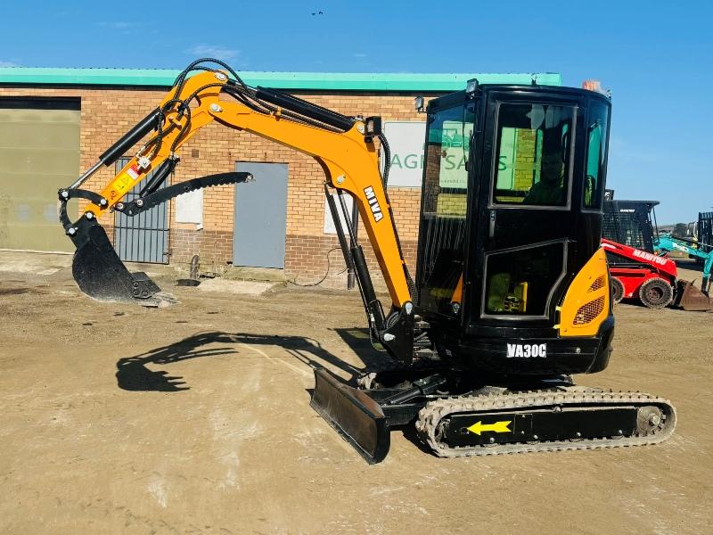 *NEW*MIVA 30C MINI EXCAVATOR*C/W BUCKET*YEAR 2025*VIDEO*
