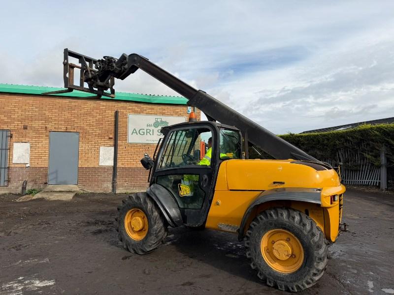 JCB 524-50 TELEHANDLER*C/W PALLET TINES*VIDEO*