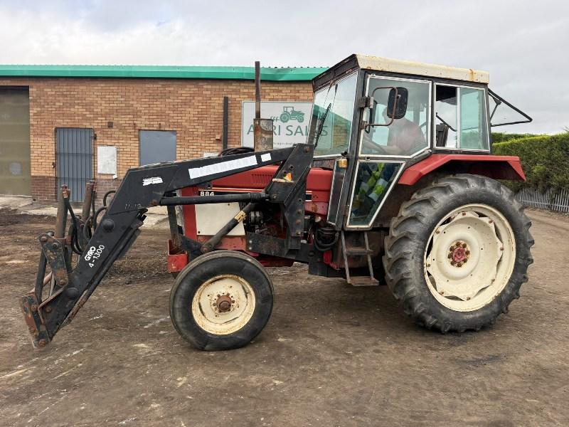 CASE INTERNATIONAL 884 TRACTOR*C/W FRONT LOADER*VIDEO*