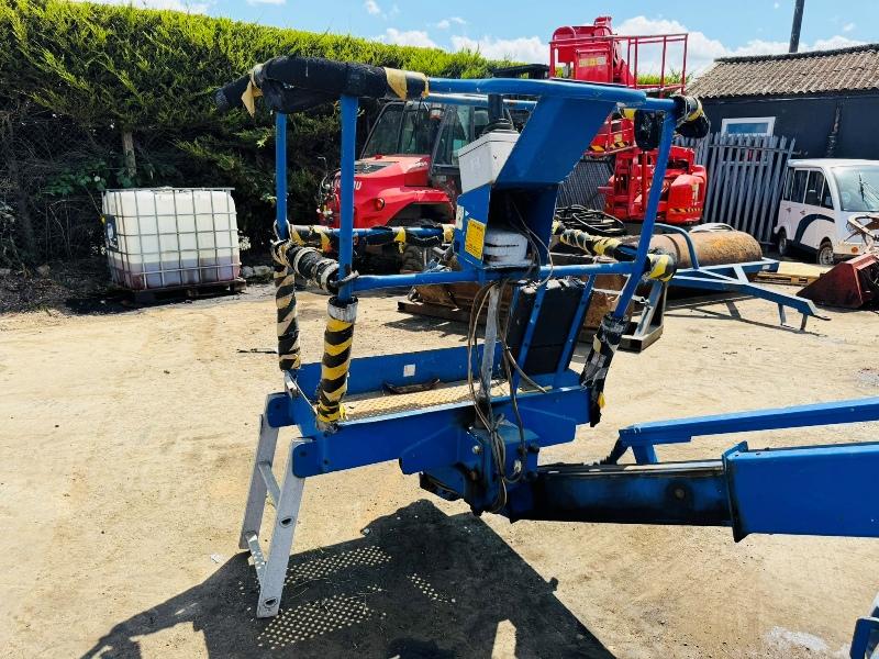 UPRIGHT AB38N ELECTRIC MANLIFT*NEEDS CHARGING*VIDEO*