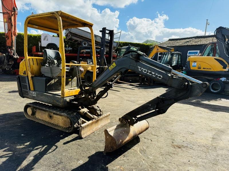 VOLVO EC15B RUBBER TRACKED MINI EXCAVATOR*C/W BUCKET*VIDEO*