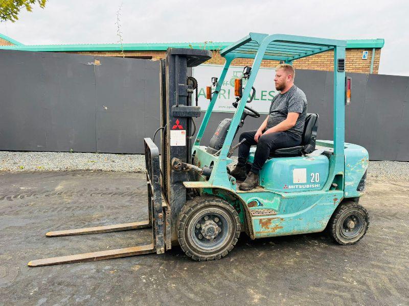 MITSUBISHI FD20K CONTAINER SPEC FORKLIFT*C/W PALLET TINES*VIDEO*