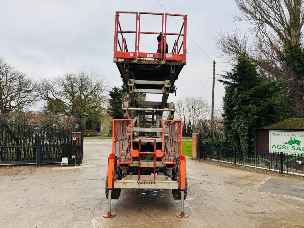 SKYJACK SJ7135 SCISSOR LIFT *12V*10.7M DRIVE REACH*VIDEO*