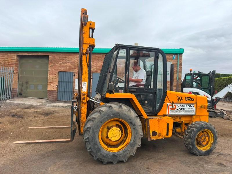 JCB 926 ROUGH TERRAIN FORKLIFT*C/W PALLET TINES*VIDEO*