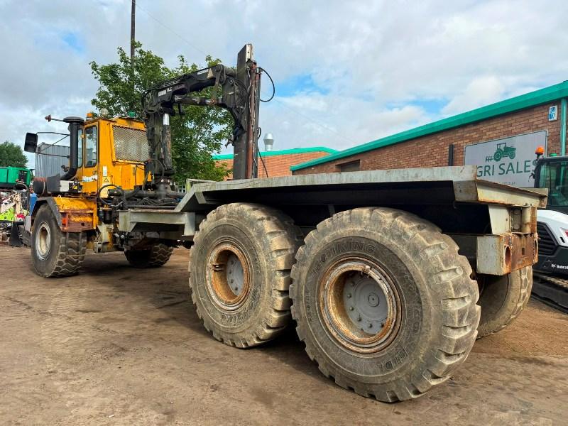 MOXY MT30 *C/W TEREX 120.2 TRIPLE PUSH OUT CRANE*VIDEO*