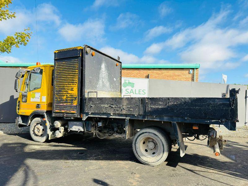 IVECO 75E16 7.5 TONNE TIPPING TRAILER*C/W BEHIND CAB STORAGE*VIDEO*