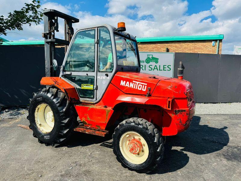 MANITOU M26-4 3 STAGE MASTED FORKLIFT*C/W PALLET TINES*VIDEO*