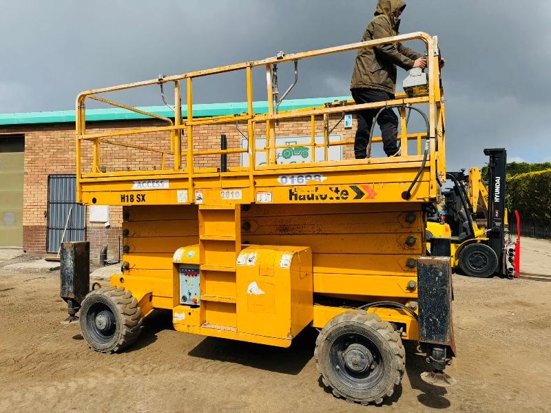 HAULOTTE H18SX 4WD SCISSOR LIFT*2514 HOURS*YEAR 2015*VIDEO*