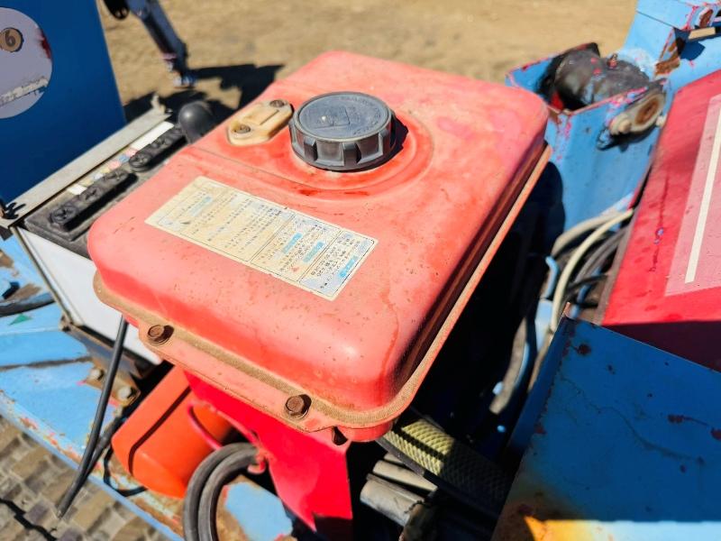 TADANO TRACKED MOBILE SPIDER CRANE*C/W 4X SUPPORT LEGS*VIDEO*