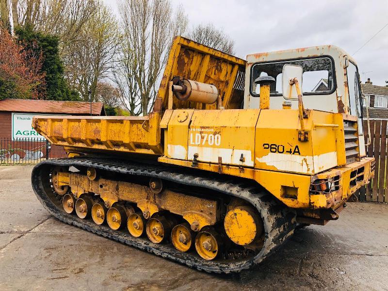 MITSUBISHI D700 TRACKED DUMPED C/W AC CABIN * PLEASE SEE VIDEO