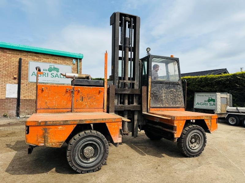 BOSS 556 HH SIDE LOADING FORK LIFT*C/W PALLET TINES*VIDEO*