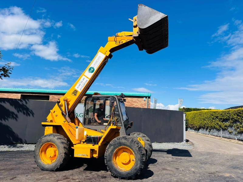 JCB 527-58 TELEHANDLER *C/W BUCKET*AG SPEC*VIDEO*