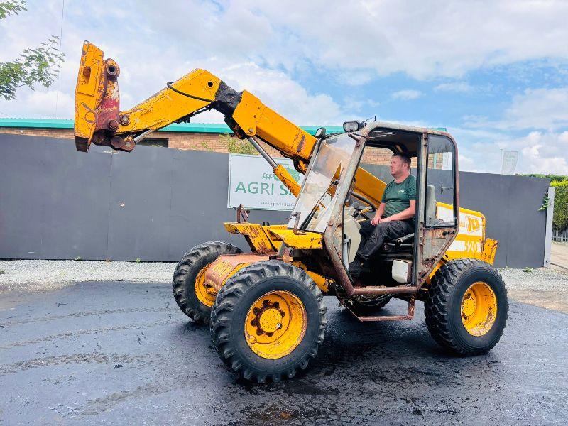 JCB 520 TELEHANDLER*AG SPEC*READING 3111 HOURS*VIDEO*