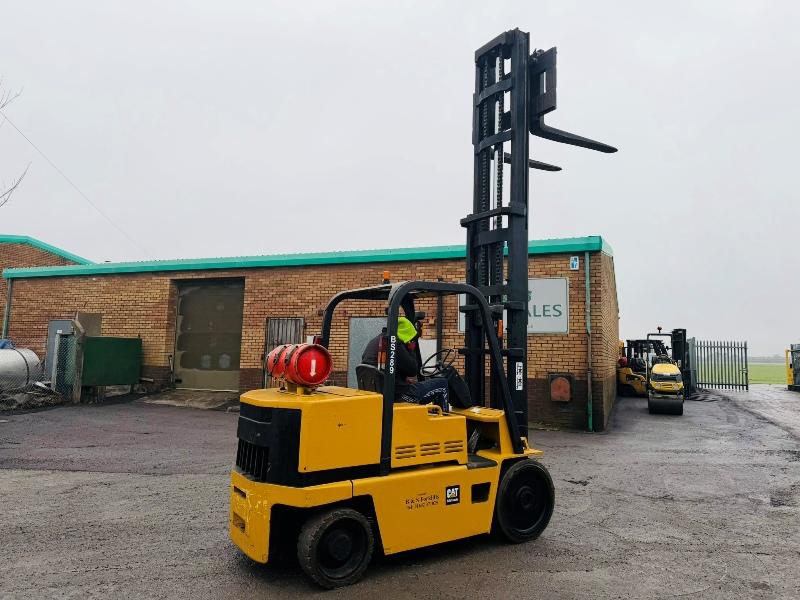 CATERPILLAR T125D MASTED FORKLIFT*5.5 TONNE LIFT*VIDEO*
