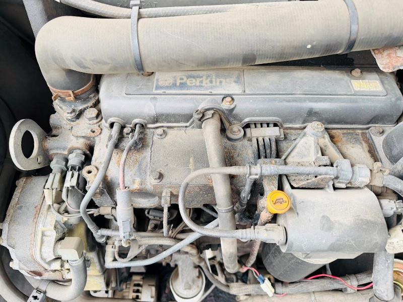 BOBCAT TL470 TELEHANDLER*C/W PALLET TINES*YEAR 2012*5507 HOURS*VIDEO*