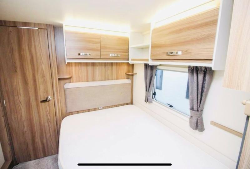 SWIFT ACE-PIONEER 6 BIRTH TOURING CARAVAN*2021*