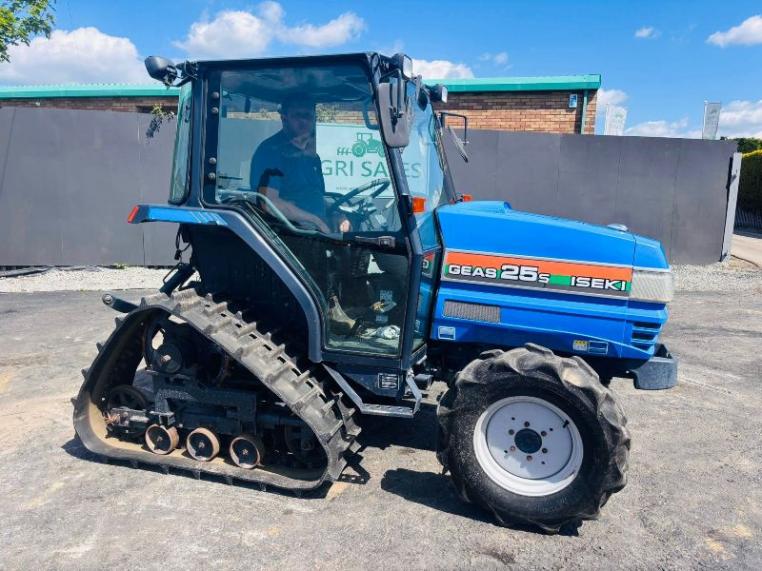ISEKI TGS25C HALF TRACK COMPACT TRACTOR*READING 942 HOURS*VIDEO*
