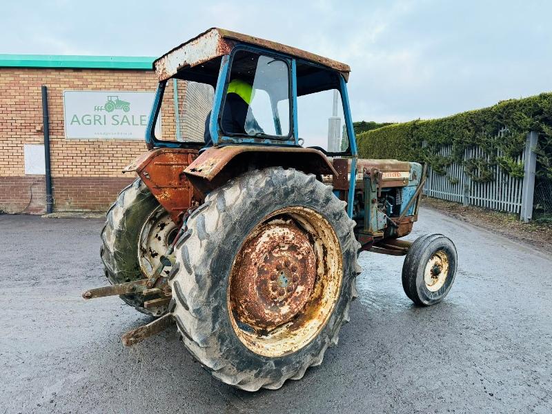 FORD 5000 TRACTOR*C/W NEW ROOF,MUDGUARDS AND ALTERNATOR*VIDEO*