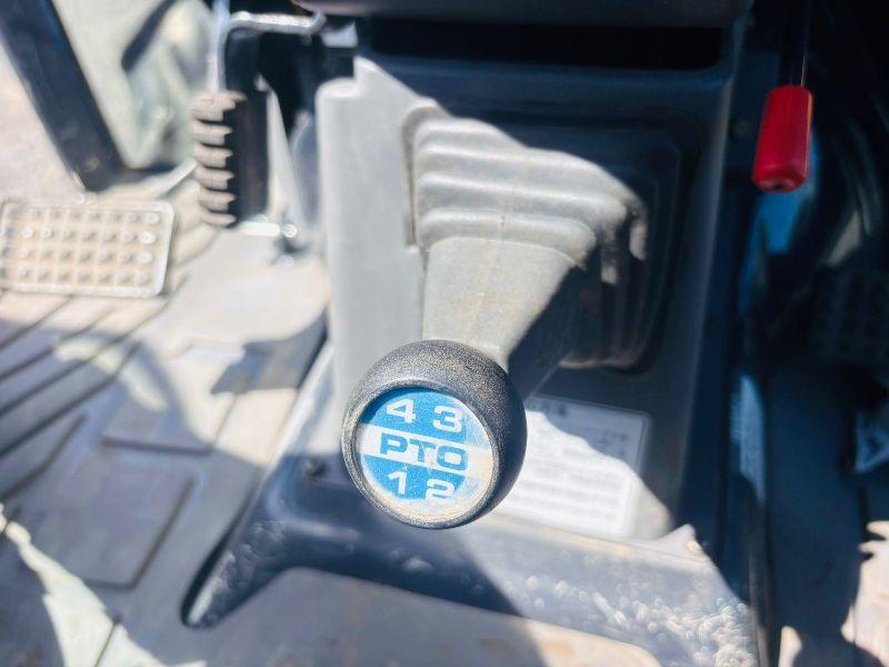 ISEKI TGS25C HALF TRACK COMPACT TRACTOR*READING 942 HOURS*VIDEO*