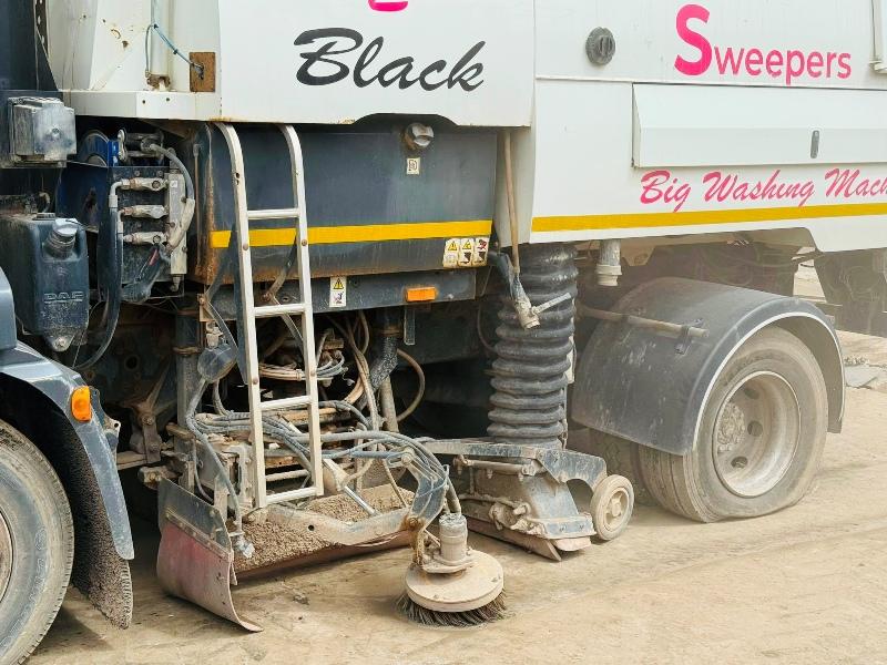 DAF 55.220 SWEEPER LORRY*C/W BRUSHES*YEAR 2012*VIDEO*