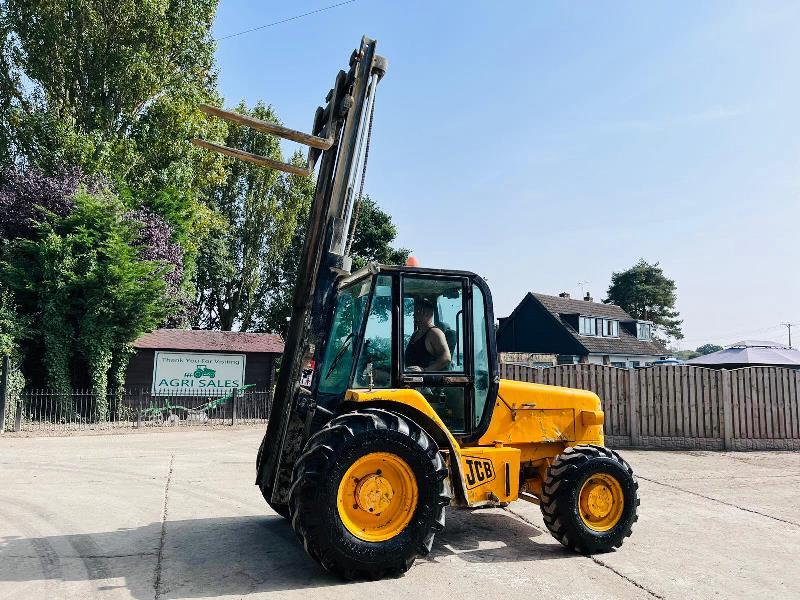JCB 926 4WD ROUGH TERRIAN FORKLIFT C/W 2 STAGE MAST & PALLET TINES *VIDEO*