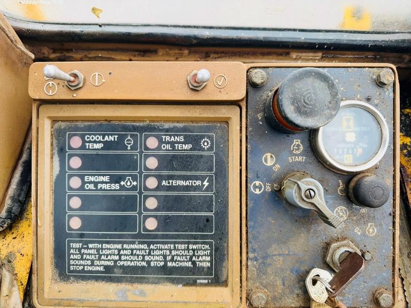 CATERPILLAR 943 TRACKED LOADER*C/W 3 IN 1 BUCKET*VIDEO*