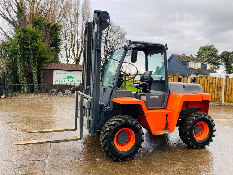 AUSA CH280 4WD ROUGH TERRIAN FORKLIFT C/W SIDE SHIFT * SEE VIDEO *
