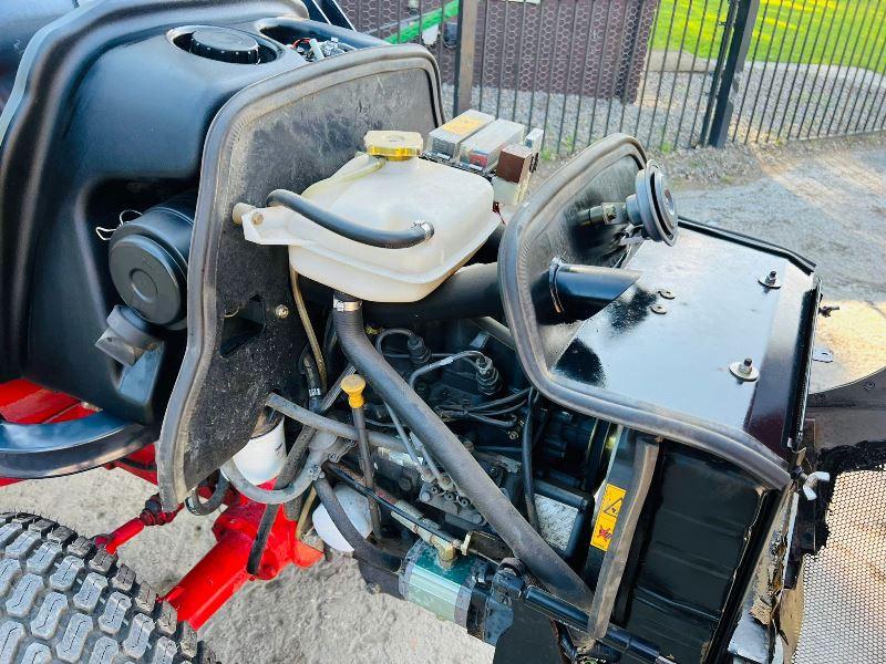 MCCORMICK G30R 4WD COMPACT TRACTOR *1368 HOURS* C/W REVERSE DRIVE*VIDEO*