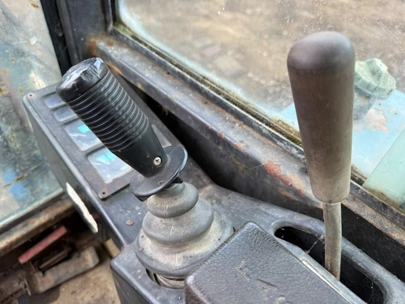 BOBCAT 231 EXCAVATOR*C/W SELECTION OF BUCKETS*VIDEO*