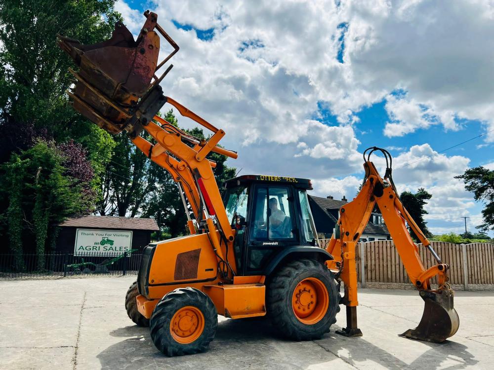 CASE 590MPS 4WD BACKHOE DIGGER * YEAR 2003 * C/W EXTENDING DIG 