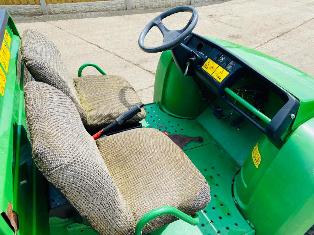 JOHN DEERE BATTERY GATOR * SPARES OR REPAIRS NO BATTERIES