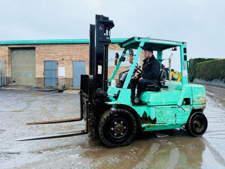 MITSUBISHI FD40K 2 FORKLIFT*C/W SIDESHIFT*YEAR 2008*VIDEO*