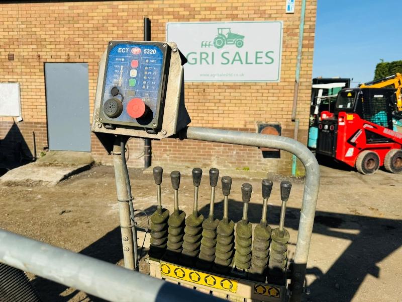 HMF 1444-Z2 CRANE*C/W SUPPORT LEGS*YEAR 2014*VIDEO*