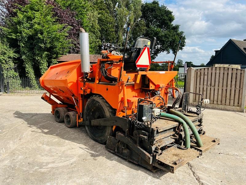 BITELLI BB30 TARMAC PAVER C/W HYDRAULIC BACK BOX 