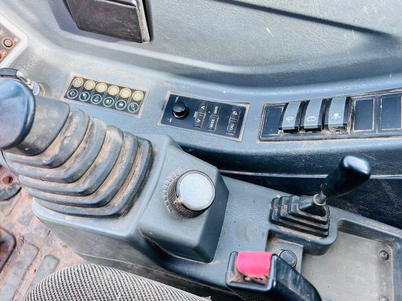 HYUNDIA ROBEX 80CR-9 EXCAVATOR *YEAR 2011, 4771 HOURS* C/W QUICK HITCH *VIDEO*