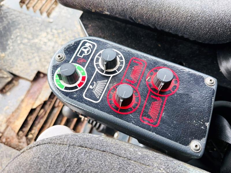 SCHMIDT 200 COMPACT SWEEPER*YEAR 2017*VIDEO*