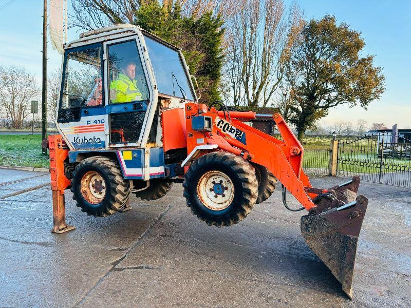 KUBOTA R410 4WD PIVOT STEER BACKHOE DIGGER C/W THREE IN ONE BUCKET *VIDEO*