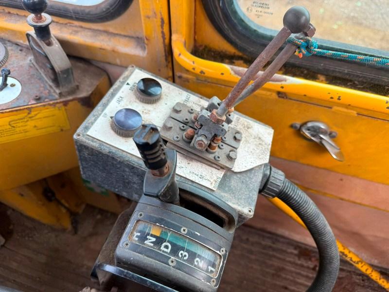 MOXY MT30 *C/W TEREX 120.2 TRIPLE PUSH OUT CRANE*VIDEO*