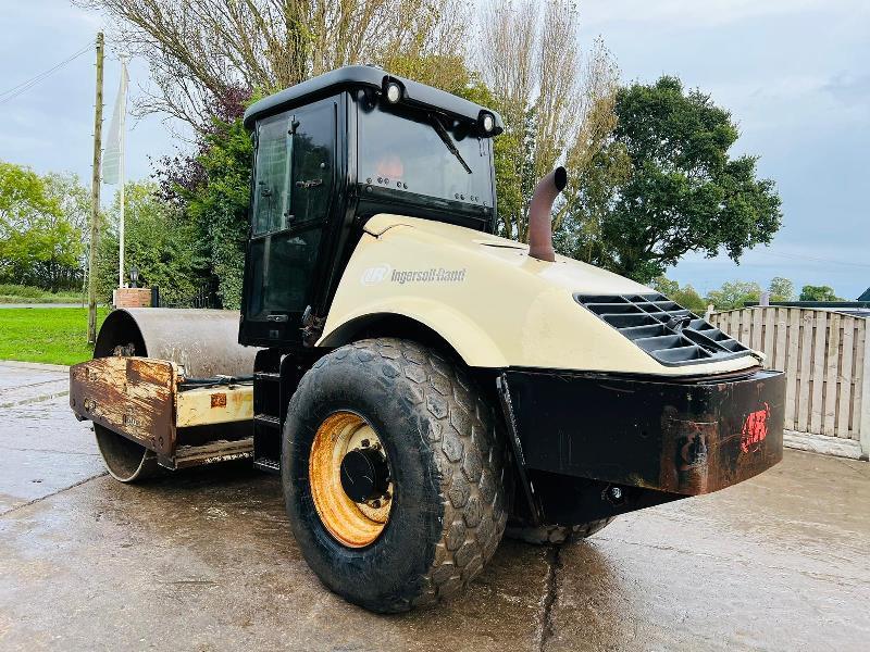 INGERSOL RAND SD-122DX TF ROLLER *4880 HOURS* C/W FULLY GLAZED CABIN *VIDEO*