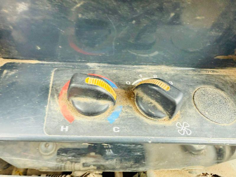 KOMATSU PC20MR EXCAVATOR*C/W BUCKET*YEAR 2010*VIDEO*