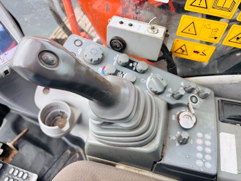 HITACHI ZAXIS ZX225USR LC-5B EXCAVATOR*YEAR 2014*C/W BUCKET*VIDEO*