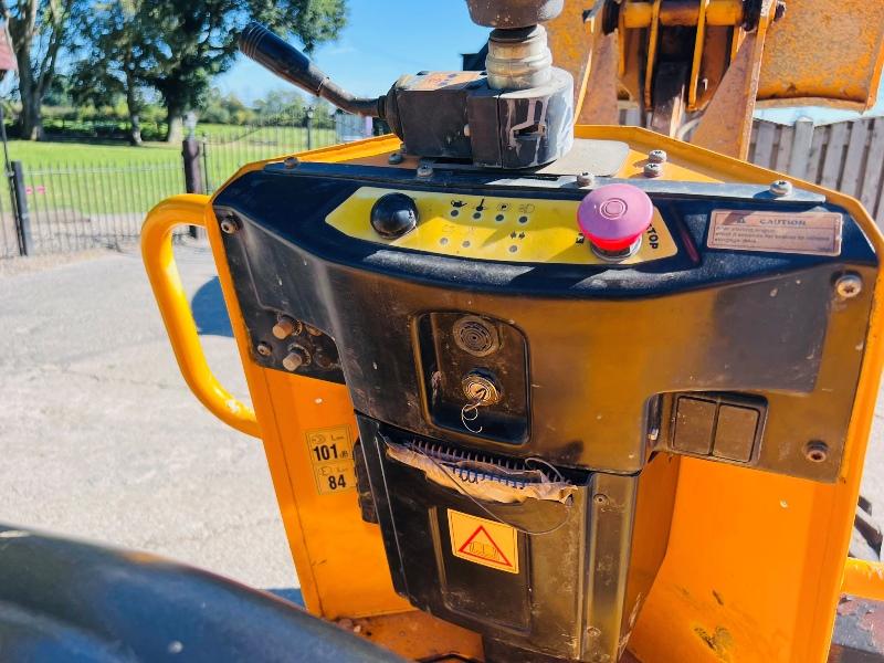 THWAITES 1 TON HIGH TIP DUMPER *YEAR 2019, ONLY 1112 HOURS* C/W ROLE BAR *VIDEO*