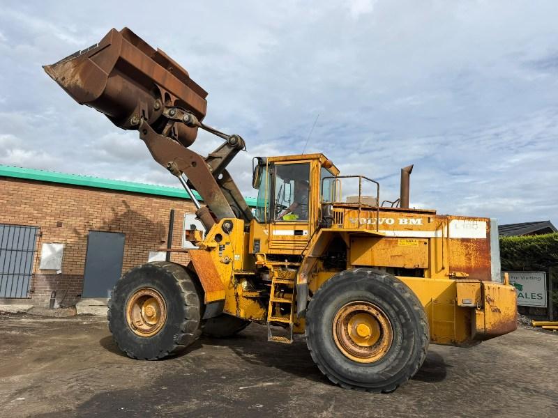 VOLVO L180 LOADING SHOVEL*C/W BUCKET*VIDEO*