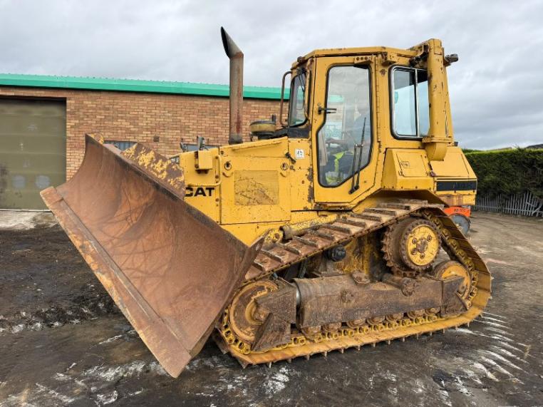 CATERPILLAR D4H DOZER*C/W FRONT BLADE*VIDEO*