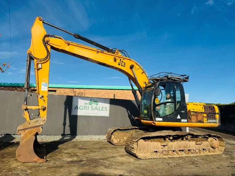 JCB JS220 LC TRACKED EXCAVATOR*C/W BUCKET*YEAR 2010*VIDEO*